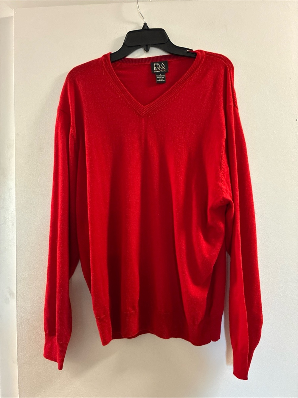 Jos. A. Bank Men's Merino Wool V-Neck Sweater in Bright Red